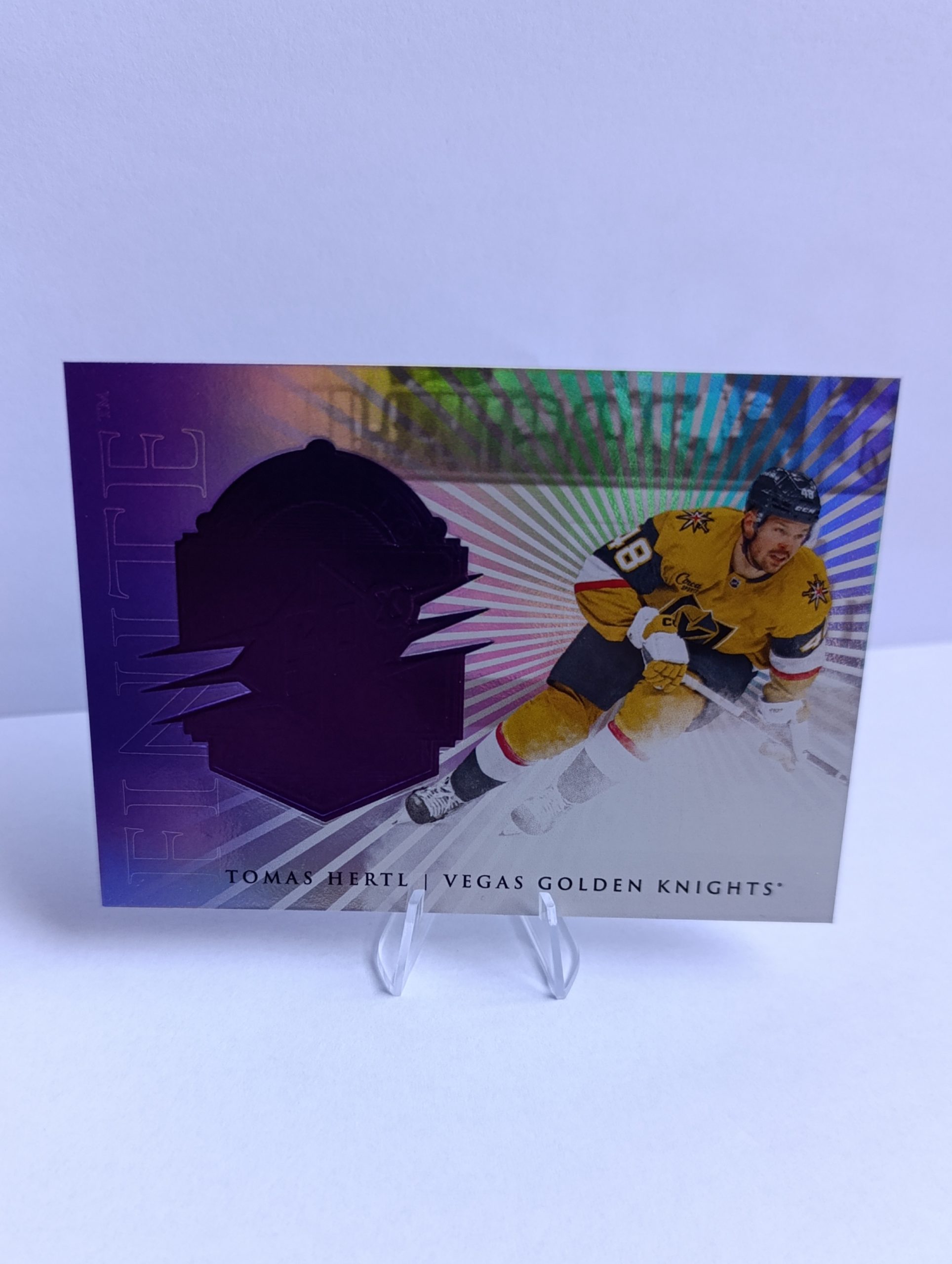 Tomáš Hertl (Vegas Golden Knights, Česko) – Finite Purple – 2024-25 SPx #68/99 – Obrázok 4