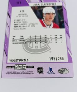 Juraj Slafkovský (Montreal Canadiens, Slovensko) – Violet Pixels – 2023-24 O-Pee-Chee Platinum #195/299 – Obrázok 5
